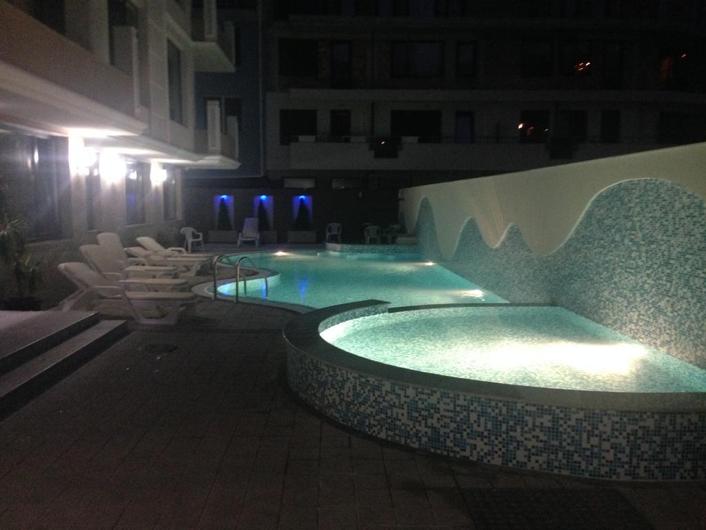 Golden Sea View Apartments Pomorie Exterior photo